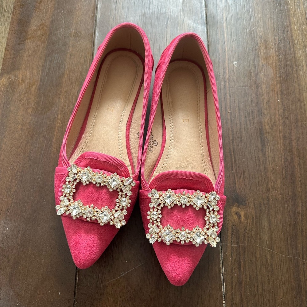 Elegant Pink Embellished Flats